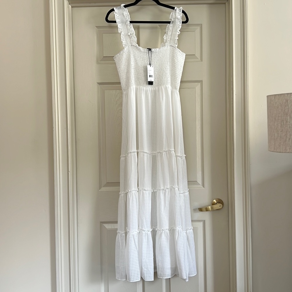 NWT - white Lucy Paris Smocked Maxi - size Large